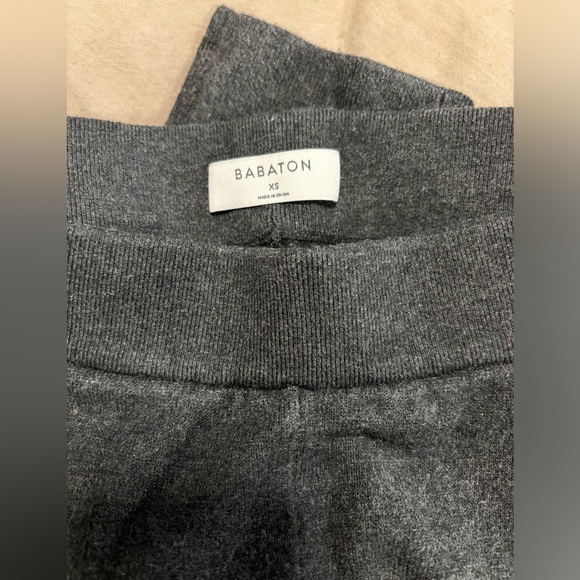 Babaton aritzia joggers like new - Picture 2 of 2